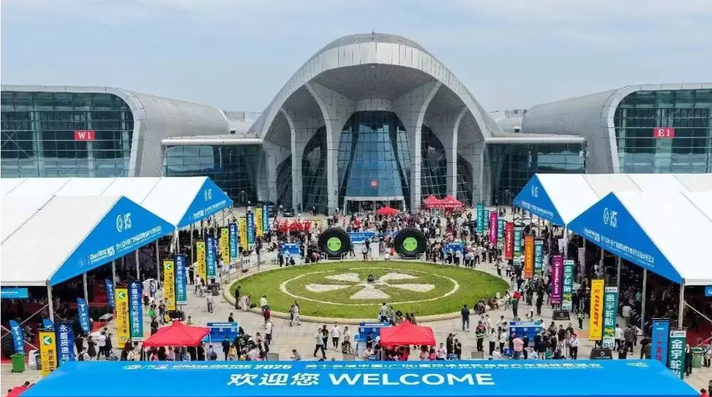 Jabil Tyre trưng bày lốp đặc, lốp OTR và săm tại Triển lãm lốp xe và phụ tùng ô tô quốc tế Quảng Ngãi lần thứ 16 năm 2026